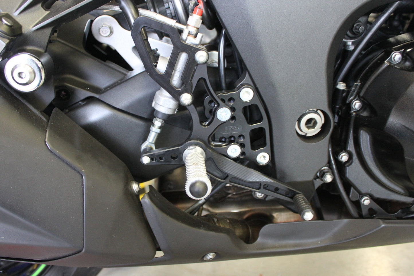 Fußrastenanlage Kawasaki Ninja Z 1000 /SX/ABS (2010-2019)