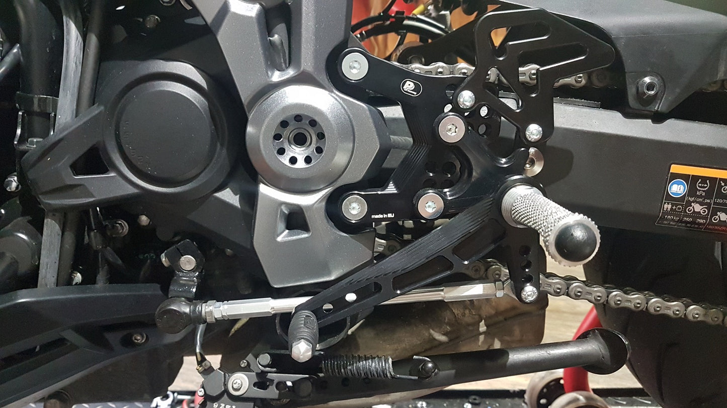 Fußrastenanlage Kawasaki Z900 (2017 - 2019)