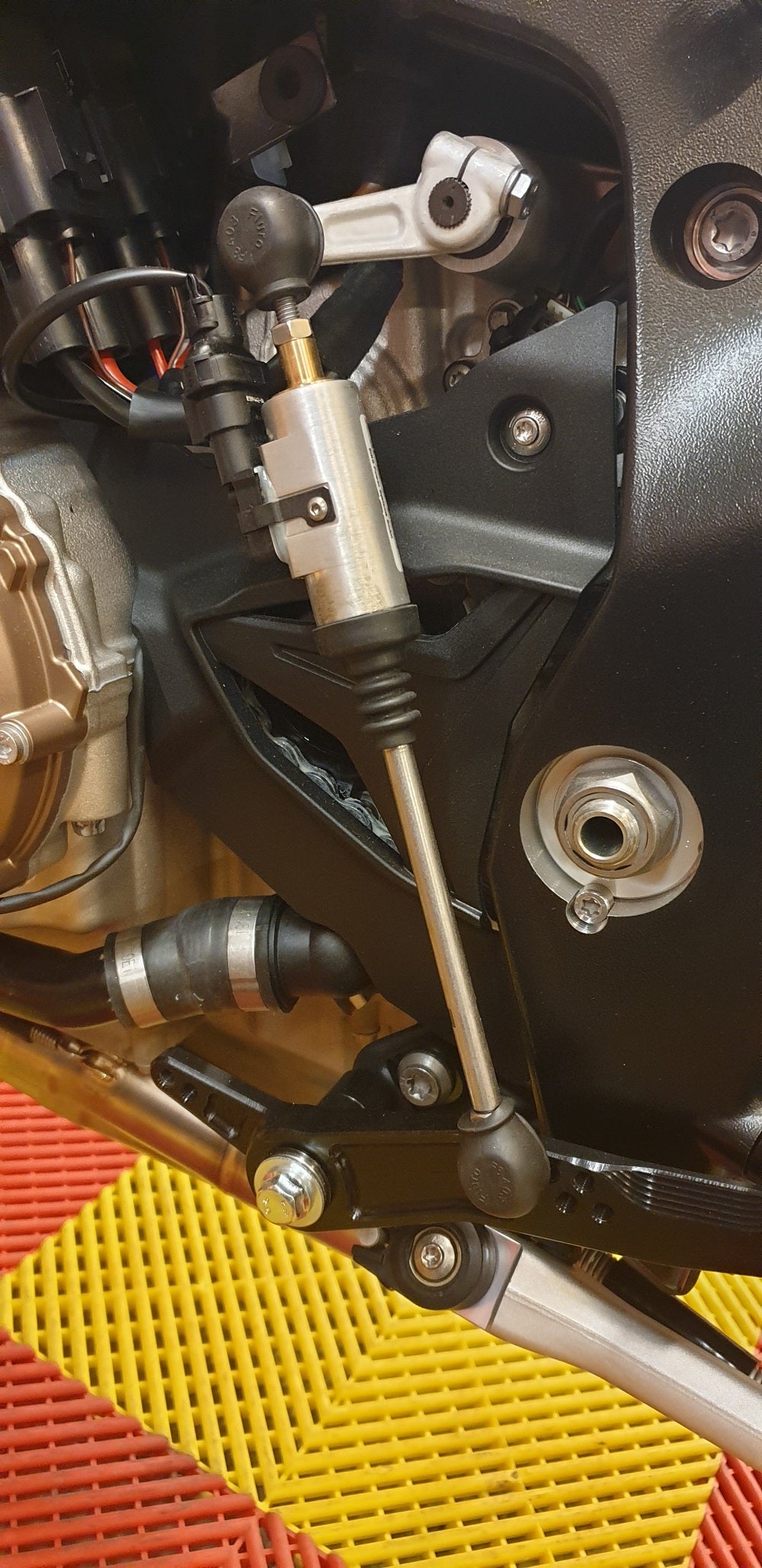 Rearset BMW S 1000RR, (2019–2022)