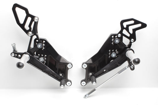 Fußrastenanlage Yamaha YZF R3 (2015-2021) R25/MT03/MT25 Full Race Version